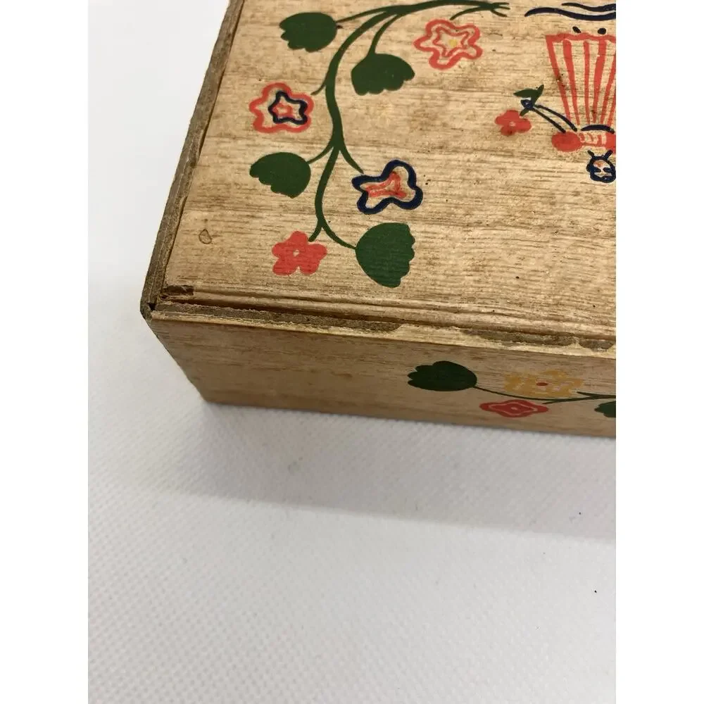 Old Spice Vanity Soap Cardboard Box Only Folkart Early American USA Made Vintage